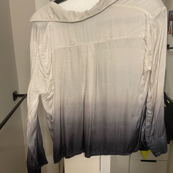 Heather cropped silk button up - S - Picture 2 of 2